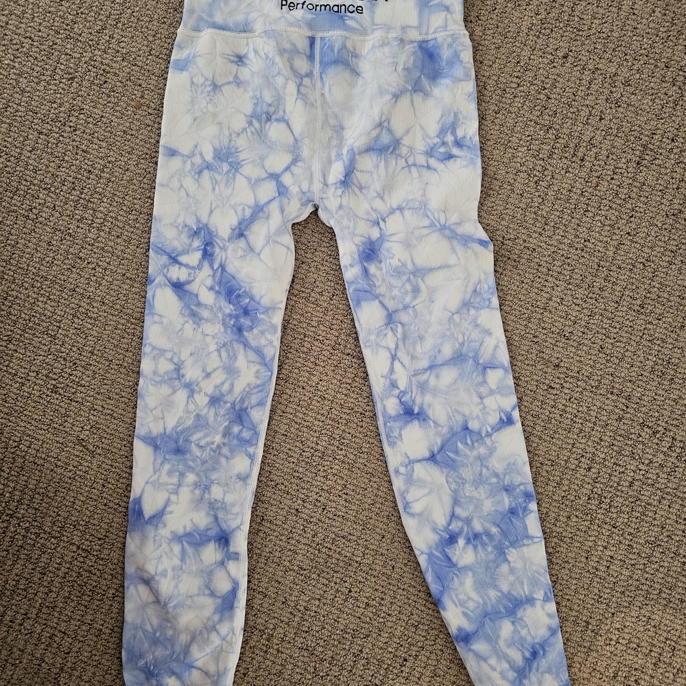 Calvin Klein Womens White and Blue Cloud Leggings